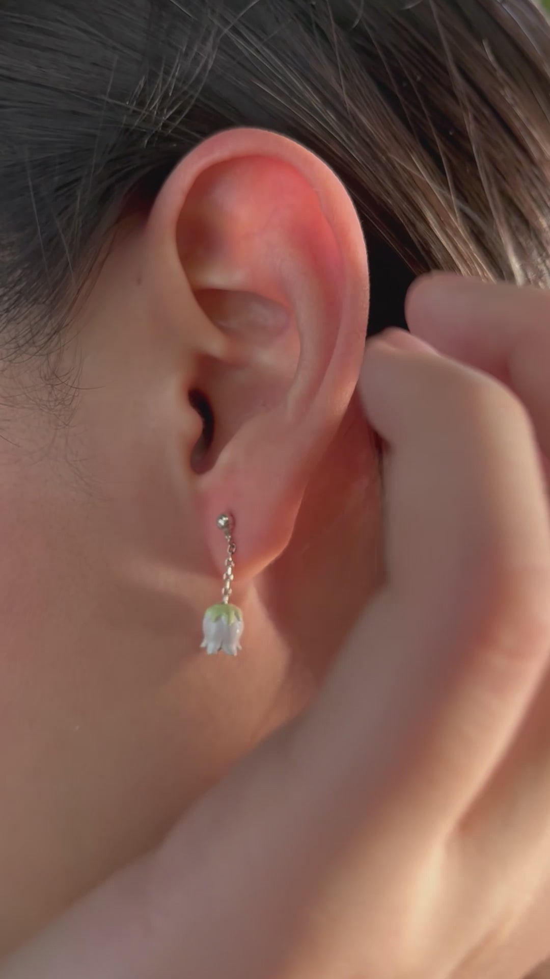 ชุดเครื่องประดับบลูเบอร์รีบลอสซัม | สร้อยคอและต่างหู